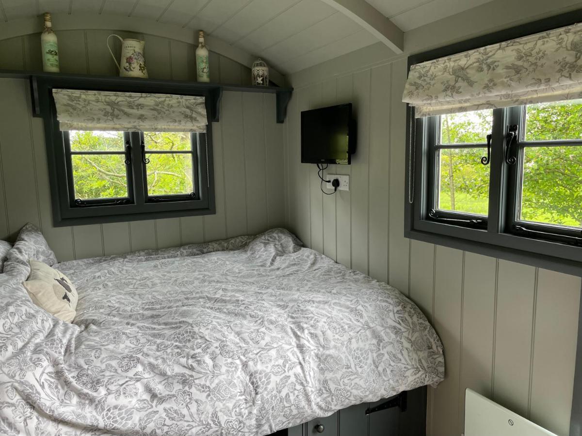 Greatwood Shepherds Hut Battle Kültér fotó