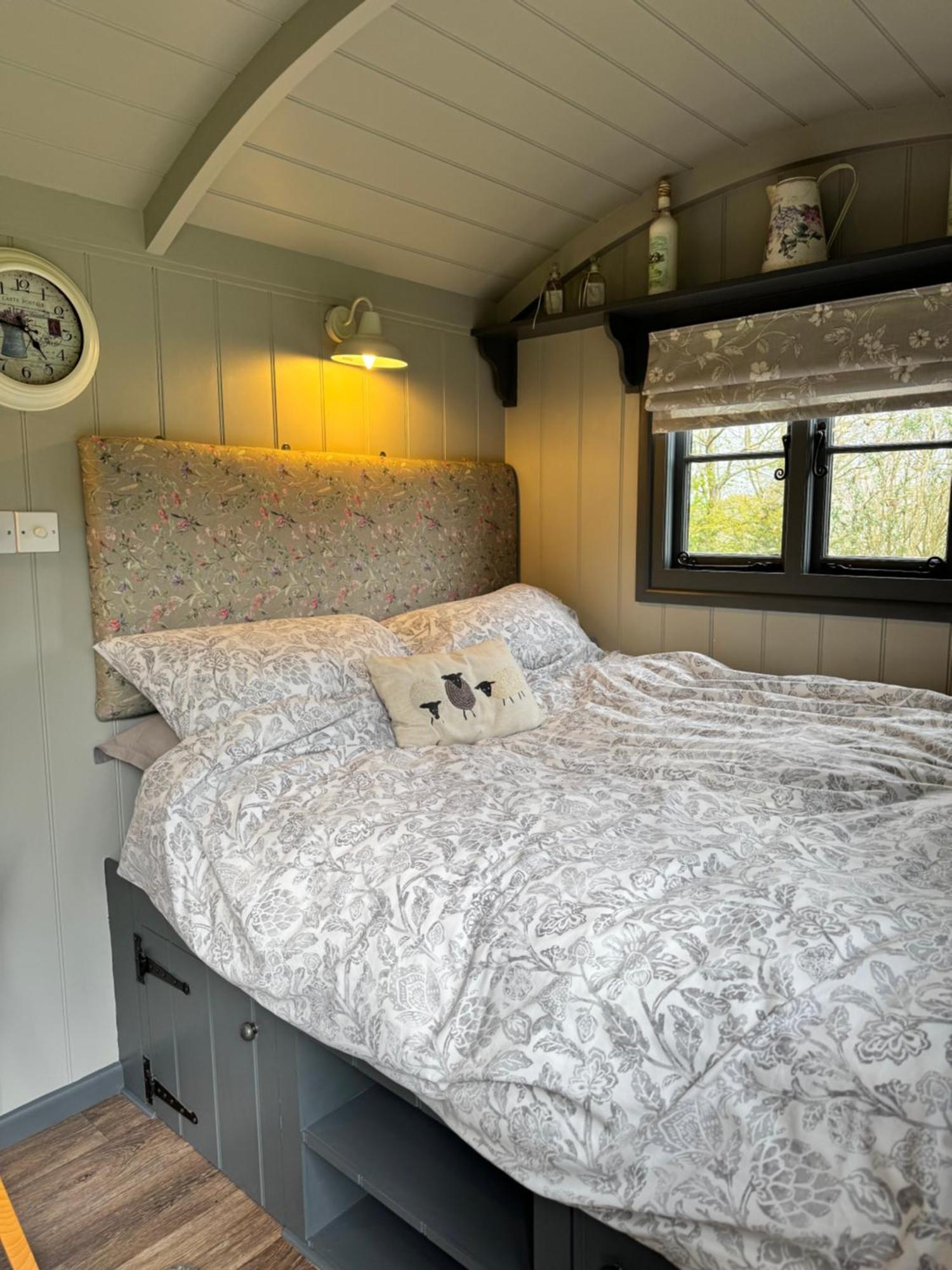 Greatwood Shepherds Hut Battle Kültér fotó